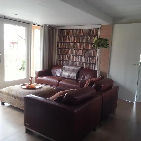 Chalet Cozy With Dishwasher, Near The Wadden Sea